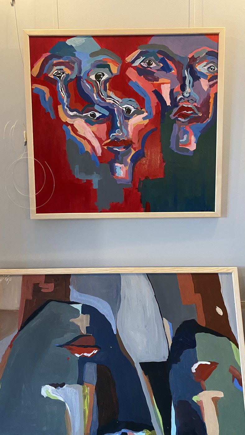 Lou Held — Ausstellungsansicht im Kaffeemitte