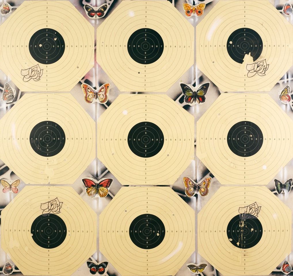 Marcus Sendlinger — SNAFU, Collage mit Schießscheiben und Schmetterlingen