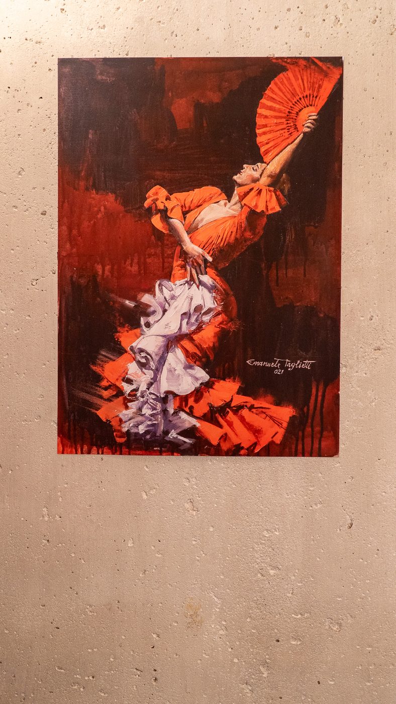 Momento — reference image