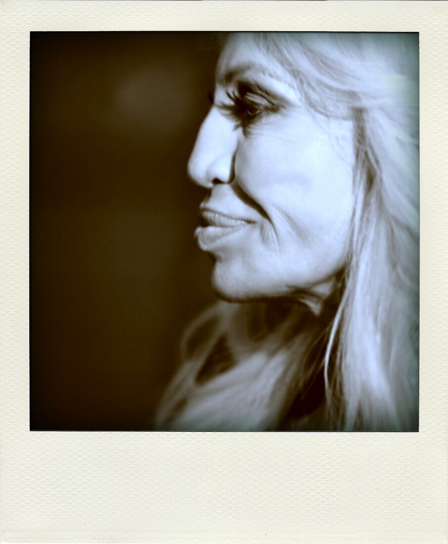 Tony Federico — Donatella Versace (Polaroid, Milano 1999)
