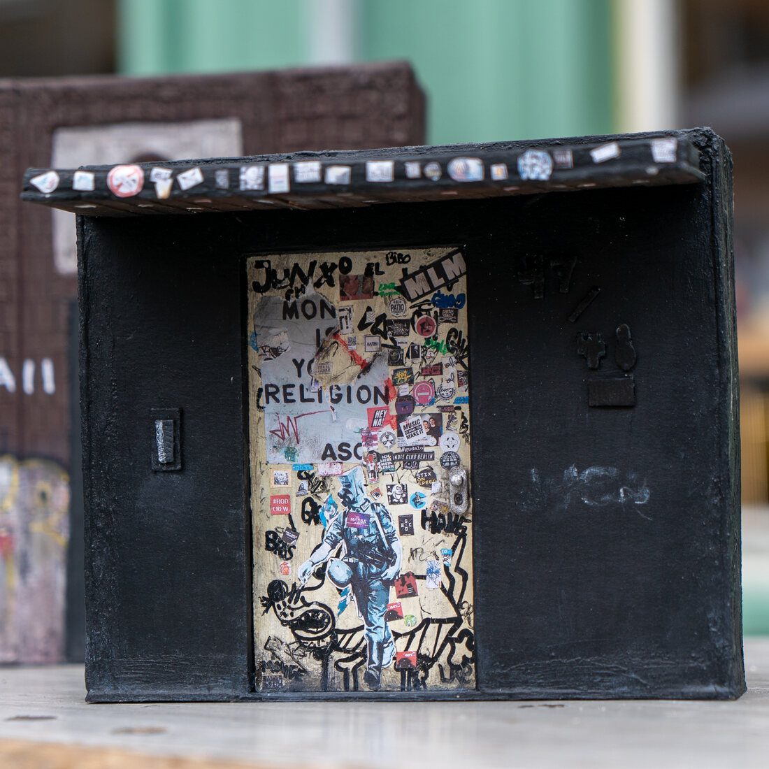 Urban Dirt — model by Bibo