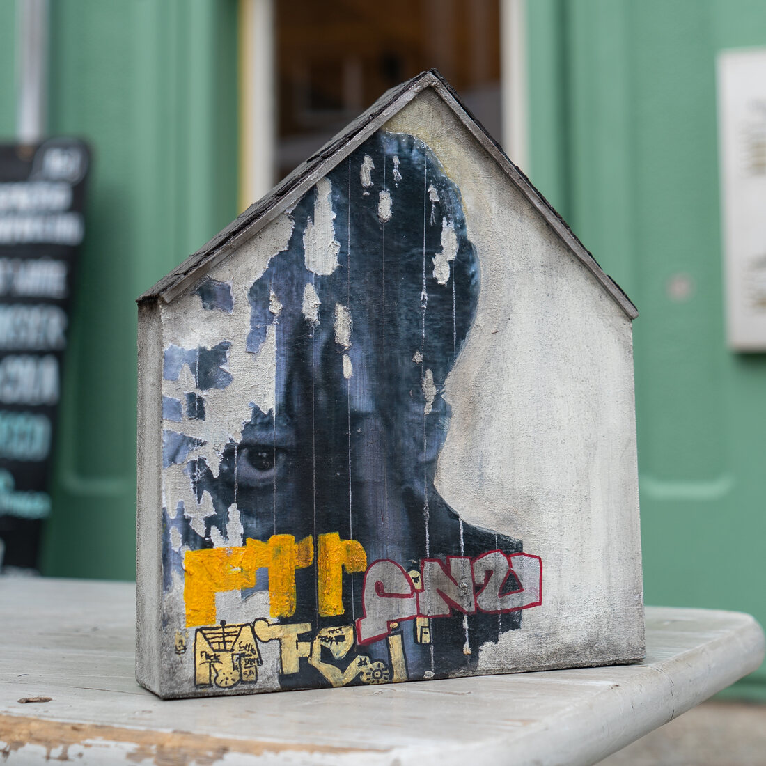 Urban Dirt — model by Bibo