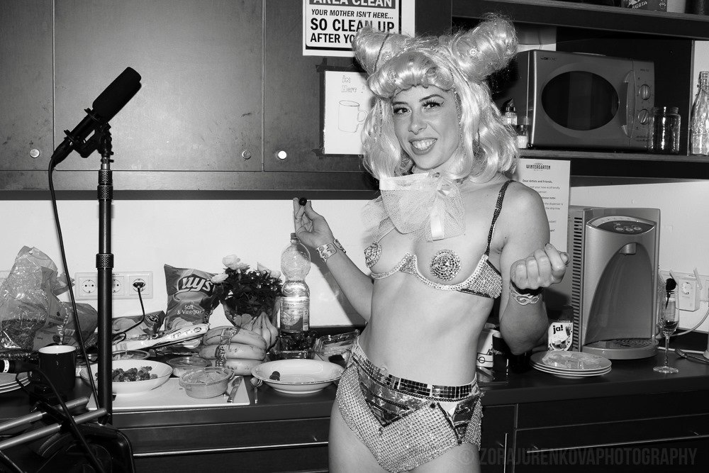 Zora Jurenkova — Backstage Burlesque, Image 6